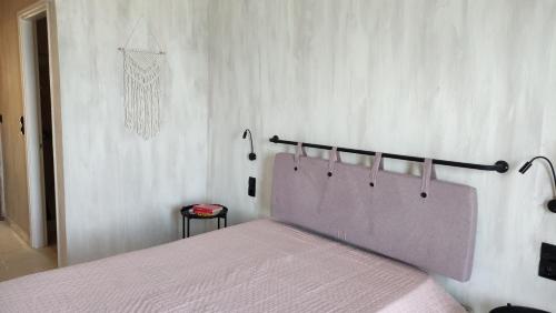 Postel nebo postele na pokoji v ubytování Argassi Beach Hotel