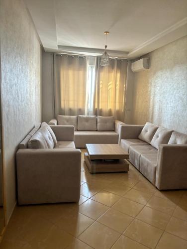 Χώρος καθιστικού στο Appartement familial neuf