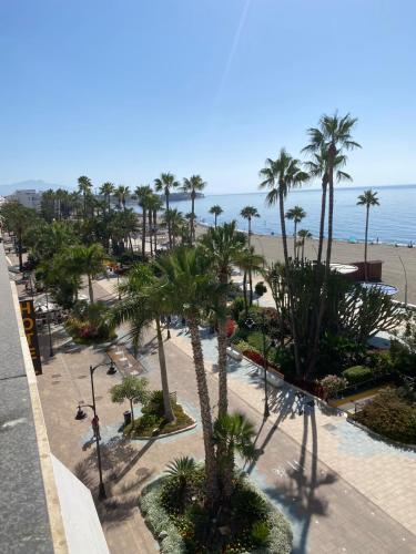 Vivienda Monterreal primera línea playa