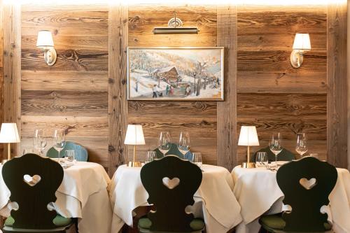Restaurace v ubytování Hotel Restaurant Waldhaus