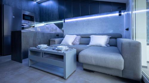 Iron House - Penthouse with Bathtub in Golden Mile & Roman Bridge photo 49