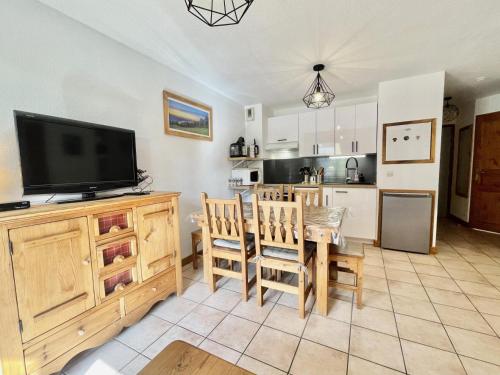 Photo de la galerie de l'établissement Résidence Les Oursons - Appartement vue montagnes au pied des pistes de l'Espace Diamant MAE-7254, à Notre-Dame-de-Bellecombe