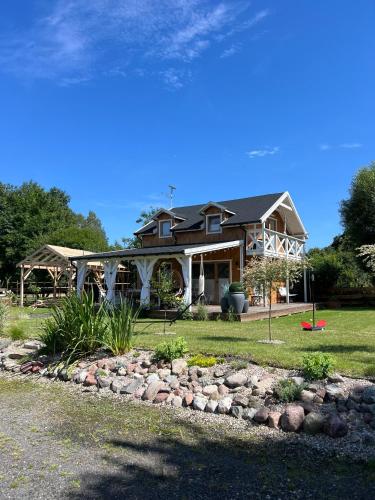 Domek pod lasem „2”