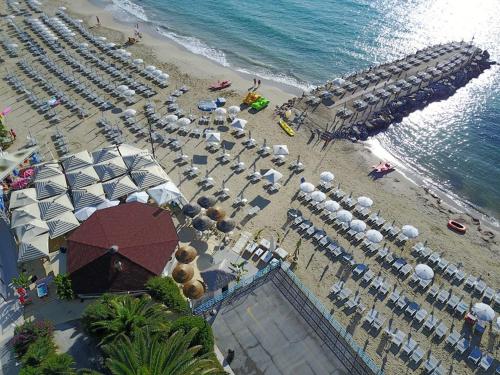Γενική θέα στη θάλασσα ή θέα στη θάλασσα από  αυτό το διαμέρισμα