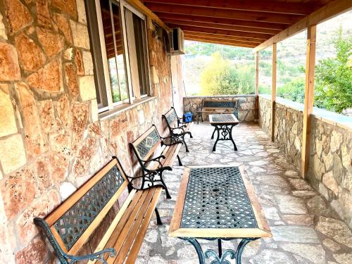 Gallery image of Jardin miraculeux in Himare