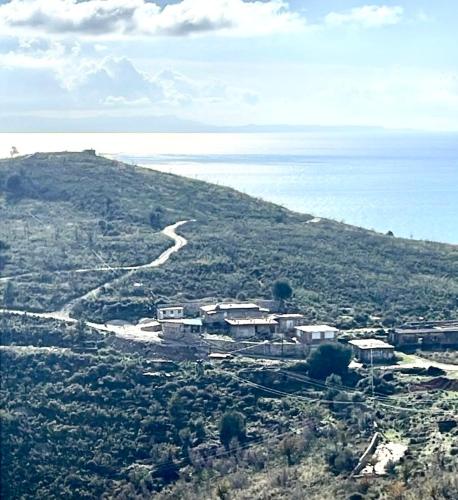 Gallery image of Jardin miraculeux in Himare