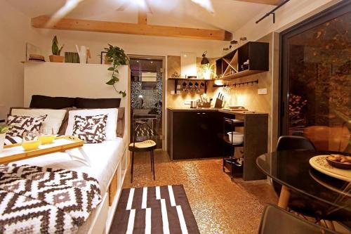 Apartments with swimming pool Lovran - Opatija - 23500