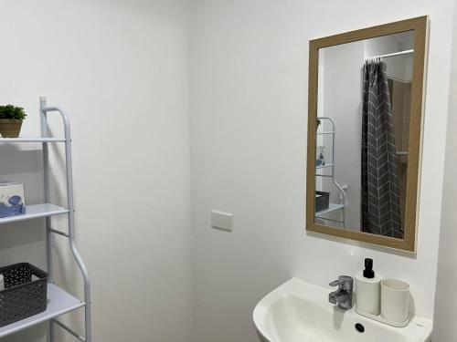 Vannituba majutusasutuses SFC Cool Suites by SMDC Tagaytay