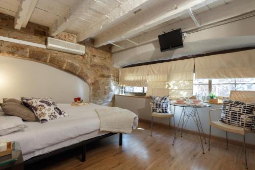 Gallery image of AinB Picasso-Corders Apartments in Barcelona