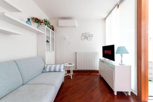 San Siro Fiera - Free Parking - WiFi - AC