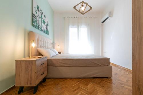 Koukaki Gem Chic Apt near Acropolis
