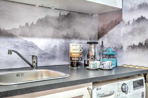Snowflakes Retreat - Roomy Apartment with a view & Relax Solarium CIR 0133 photo 3