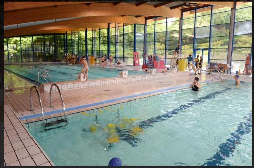 Piscina a Mez Goëlo o a prop