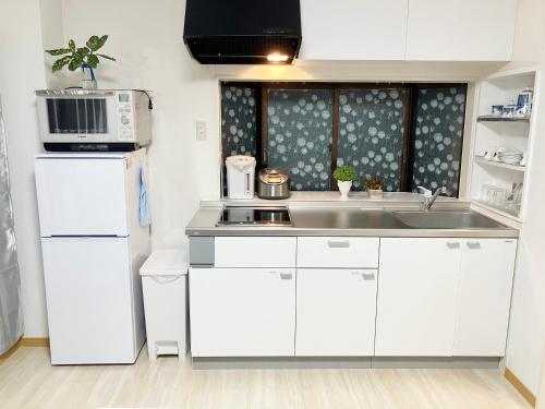 Ueno Yuyuhouse 1LDK for rent, Close to Senso-ji Temple,Kaminarimon Gate,Kappabashi Dougu Street,Akihabara,Shinjuku and Disneyland