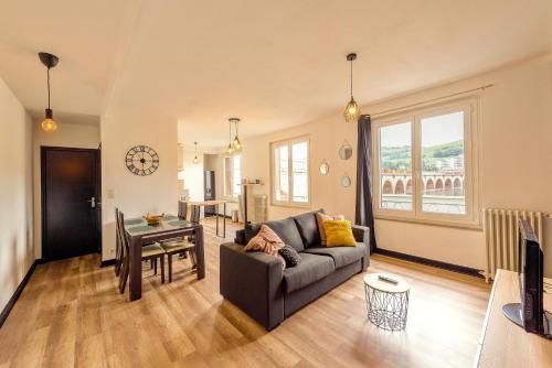 Grand Appartement Lumineux au Centre d'Aurillac