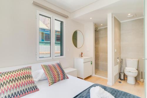 Q Studios by Atlantic Holiday