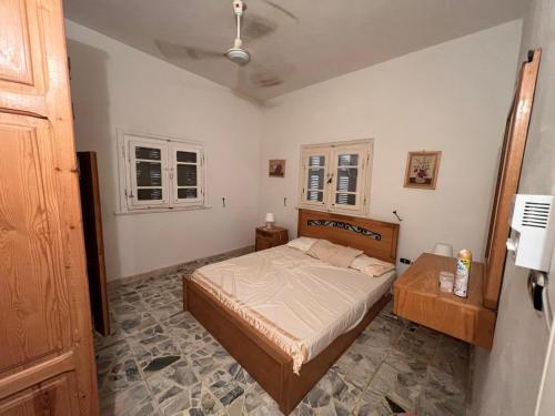 Postel nebo postele na pokoji v ubytování Beachfront Private Chalet in Marsa Matrouh - Family Vacation Home