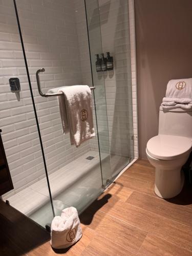 Ένα μπάνιο στο AMAE21 Lofts