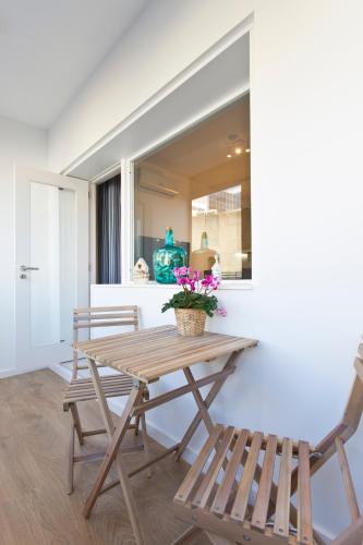 Casa Roberto - Studio Apartment, Lift, AC, Car Parking - extra