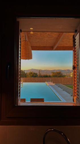 Gallery image of Ergini country villa with bio infinity pool & spa in Panayía