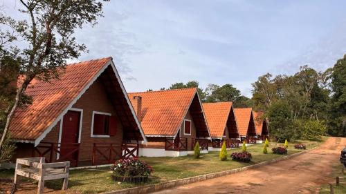 Bangunan di mana terletaknya rumah tamu ini