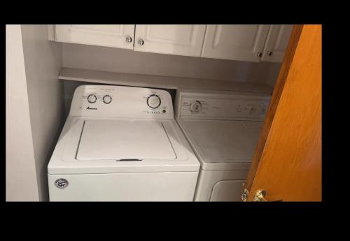 Φωτογραφία από το άλμπουμ του Montreal One-Bedroom Apartment Number1 with shared-bathroom and shared kitchen στο Μόντρεαλ