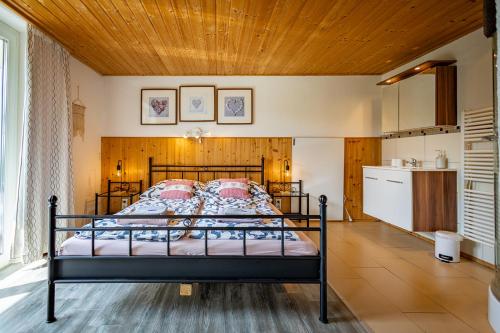 Postel nebo postele na pokoji v ubytování Landhaus Danita