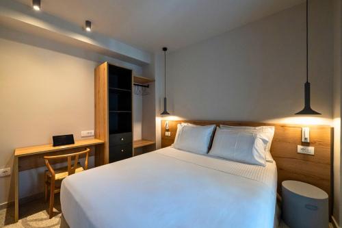 Asklipiou Cube - Kalamata Mediterranean Suites