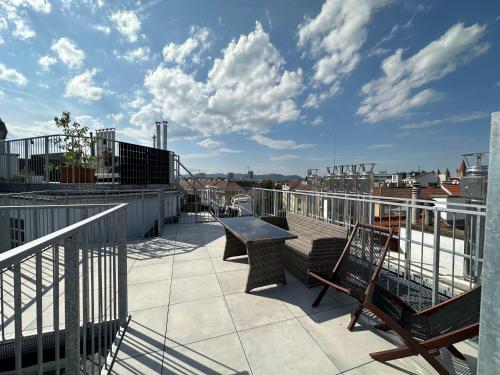 FeelHome-Dachterrasse-4 Gäste-WiFi