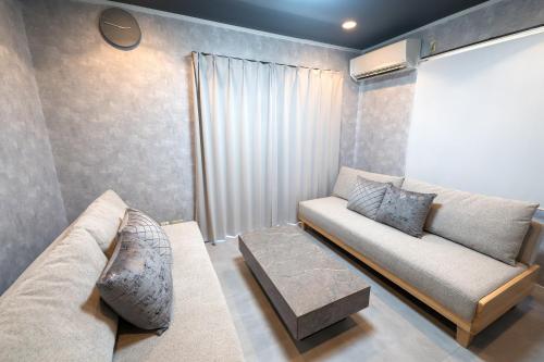 Χώρος καθιστικού στο MAX 6pp! Private House with 3 bed rooms, close to Shinagawa St!