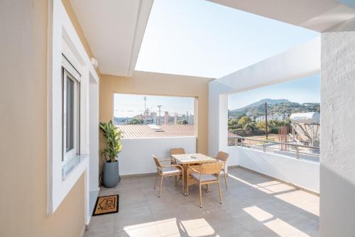 Nespecifikovaný výhled na hory nebo výhled na hory při pohledu z apartmánu
