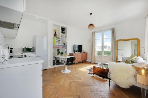 Η κουζίνα ή μικρή κουζίνα στο Luminous Apartment