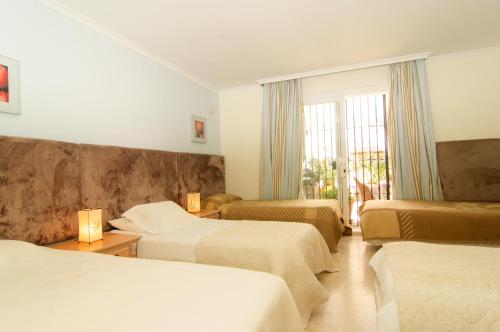 Gallery image of Apartment White Pearl Beach in Marbella