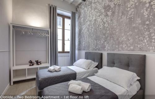 Tamara & Clotilde Apartments by Mamo Florence