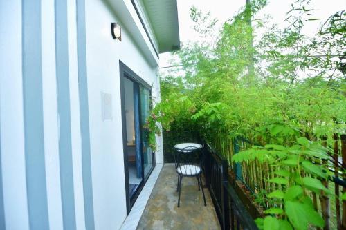 Κήπος έξω από το BaansuanThanisorn&Rolf บ้านสวนธนิสร & ร๊อฟ