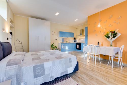 A kitchen or kitchenette at Pacifico Turin studio