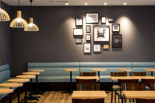 Χώρος καθιστικού στο Comfort Hotel Sendai West