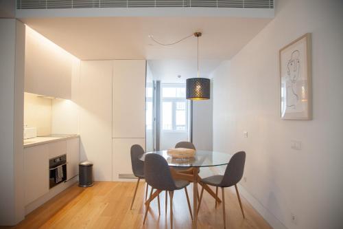 FLH Chiado Charming Apartment