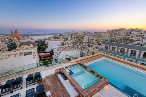 Bazén v ubytovaní Solana Hotel & Spa alebo v jeho blízkosti