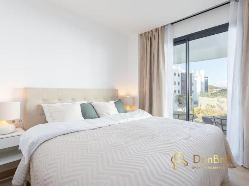 Nice apartment in Higuerón West