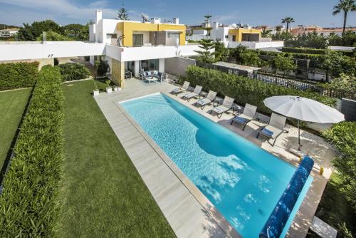Blue Villa 3 Bedroom Villa with Optional Heated Pool Galé Albufeira