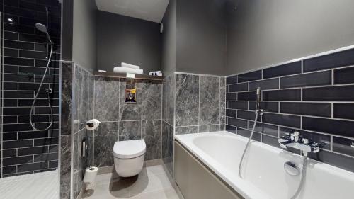 Holiday Inn Manchester - City Centre by IHG photo 83