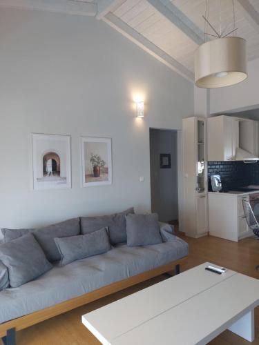 Roof Apartment 4