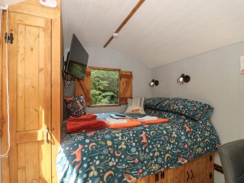 The Foxes Den Shepherds Hut photo 7