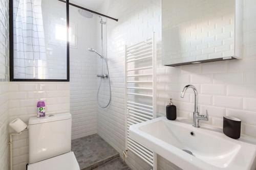 Photo de la galerie de l'établissement 2 pièces style industriel, à Fontenay-aux-Roses