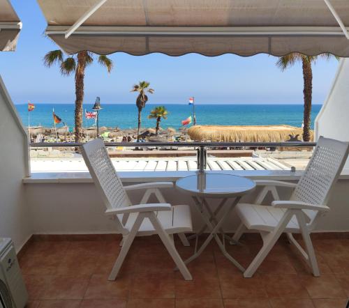 NUEVO Roca Chica, Primera Línea Playa,Torremolinos