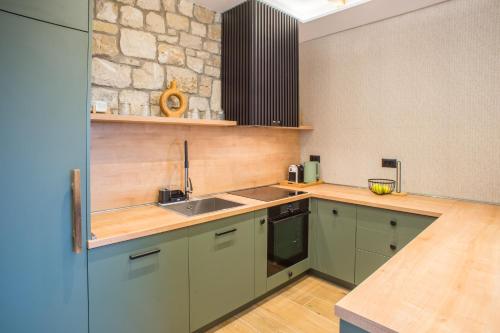 Villa Maрle Gateにあるキッチンまたは簡易キッチン