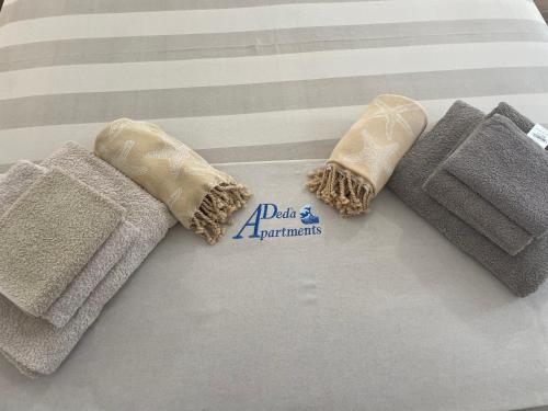 Фотография из галереи Deda Apartments в Ливадии