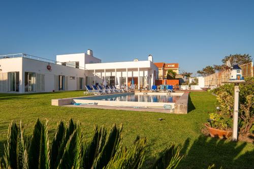 Villa Atlantic Blue