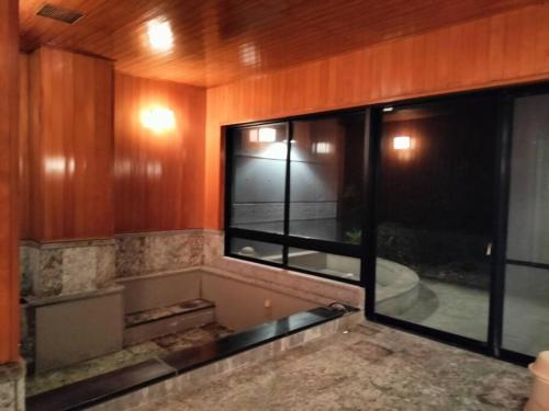 Φωτογραφία από το άλμπουμ του Atami Zone σε Ajiro